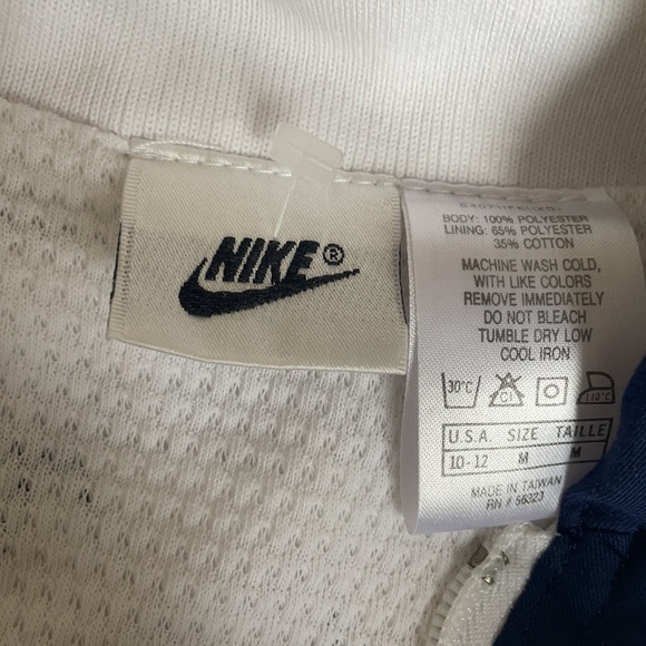 Nike Windbreaker Jacket - Picture 4 of 6